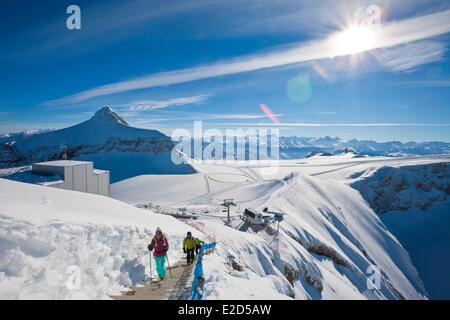 Suisse Canton de Vaud Col de Pillon Glacier 3000 Banque D'Images