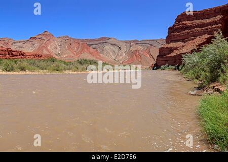 United States Utah Colorado Plateau entre Bluff et Mexican Hat Rivière San Juan Banque D'Images