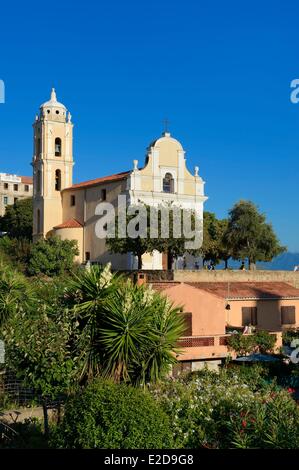 France, Corse du Sud, Cargèse, église catholique (rite latin) construit au 19ème siècle sur une terrasse surplombant le golfe de Sagone Banque D'Images