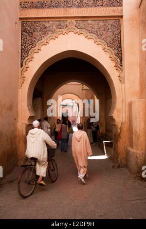 Le Maroc, Marrakech, ville impériale, médina classée au Patrimoine Mondial de l'UNESCO, Médersa Ben Youssef, porche Banque D'Images