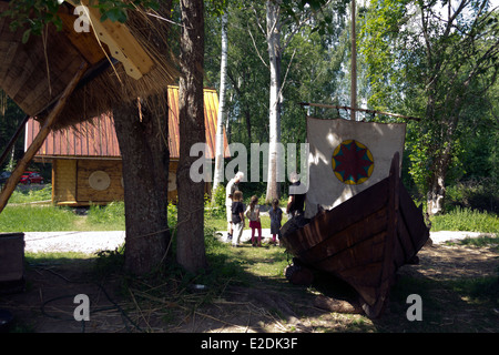 Village Viking dans Frösåkers Brygga, Västerås, Suède Banque D'Images