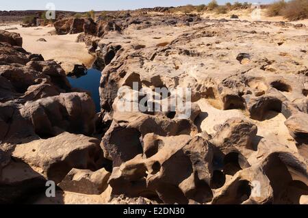 Le sud du Tchad Sahara Ennedi massif Tobocou guelta ou citerne d'eau Banque D'Images