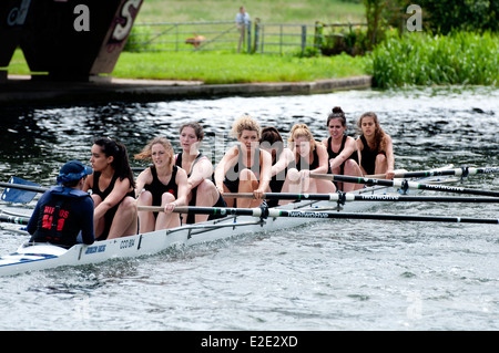 Les bosses peuvent Cambridge, Christ's College mesdames huit Banque D'Images