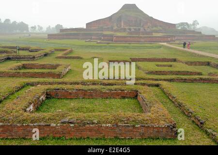 Paharpur Bangladesh le Somapura Mahavihara (8e siècle) classée au patrimoine mondial a été le plus grand monastère bouddhiste de South Banque D'Images