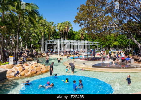 Brisbane Australie,Southbank Parklands,Streets Beach,bains de soleil,natation,familles,AU140315050 Banque D'Images