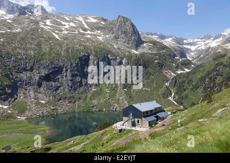 France, Haute Garonne, Oo, Oo, vallée de l'Espingo refuge de montagne et lac près de Bagnères-de-Luchon Banque D'Images