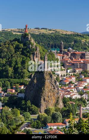 France Haute Loire Le Puy en Velay un arrêt sur el Camino de Santiago Voir le 10ème siècle Saint Michel d'Aiguilhe Chapelle Banque D'Images