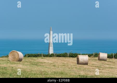 France, Calvados, Omaha Beach, Colleville sur Mer, WN62 bunker, monument à la mémoire de la 1re division d'infanterie, la Big Red One Banque D'Images