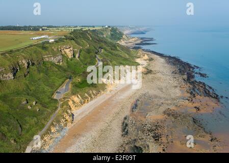 France, Calvados, longues sur Mer, la falaise (vue aérienne) Banque D'Images
