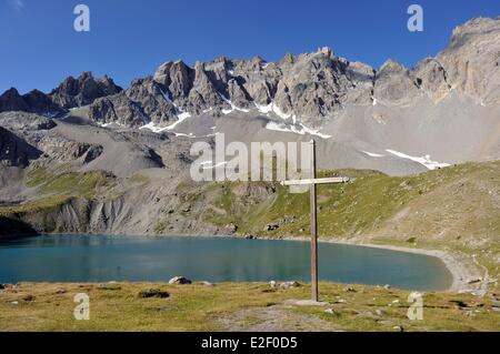 France, Hautes Alpes, près de Ceillac, le lac Sainte Anne (2415 m), parc naturel régional du Queyras Banque D'Images