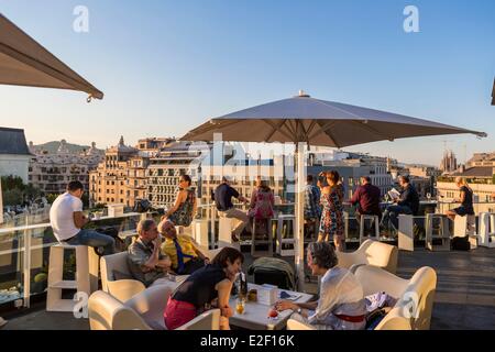 Espagne, Catalogne, Barcelone, Eixample, la terrasse de l'Hôtel Condes Banque D'Images