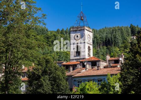 La France, Gard, parc national des Cévennes, Le Vigan, le clocher de l'église Saint Pierre Banque D'Images