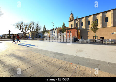 France, Bouches du Rhône, Martigues, île, Place de la Libération Banque D'Images