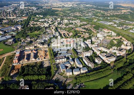 France, Yvelines, Trappes en Yvelines (vue aérienne) Banque D'Images