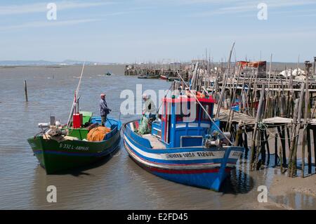 Le Portugal, l'Alentejo, Carrasqueira petit port situé dans la baie de bal·Set Banque D'Images