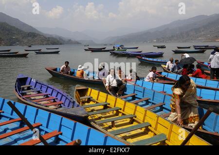 Le Népal Sagarmatha Phewa Tal Lake Pokhara Zone Banque D'Images