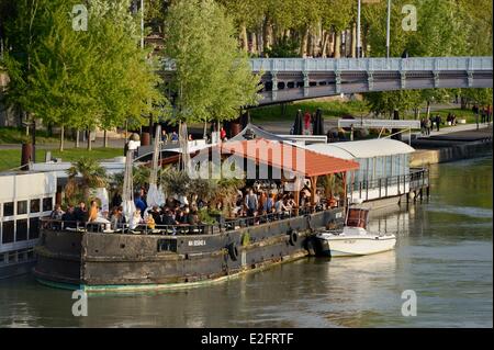 France Rhone lyon rhone river Café Barge banques amarré au quai Général Sarrail Banque D'Images