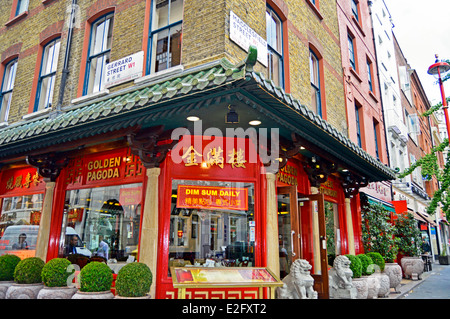 Restaurant La Pagode d'or, Chinatown, West End, City of Westminster, London, England, United Kingdom Banque D'Images