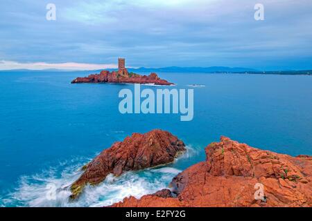 France Var Saint Raphael l'île d'or de l'Esterel, la corniche corniche d'or Banque D'Images