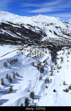 France Hautes Alpes Vars Les Claux, station de ski (vue aérienne) Banque D'Images