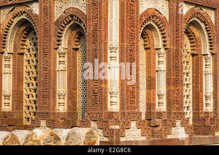 Inde Delhi Qutb Minar site répertorié au Patrimoine Mondial de l'UNESCO Banque D'Images