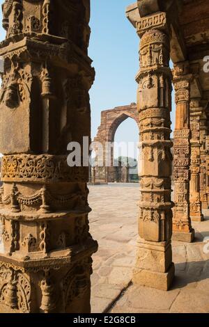 Inde Delhi Qutb Minar site répertorié au Patrimoine Mondial de l'UNESCO Banque D'Images