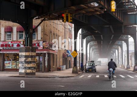 États-unis New York District de Queens au coin de Davies Street et Jackson Ave Banque D'Images