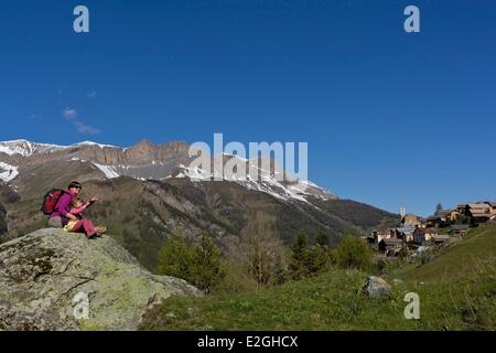 France Hautes Alpes Parc Naturel Régional du Queyras (Parc Naturel Régional du Queyras) saint veran étiqueté Les Plus Beaux Villages de France (Les Plus Beaux Villages de France) ville la plus haute de l'Europe (2042 m) Banque D'Images