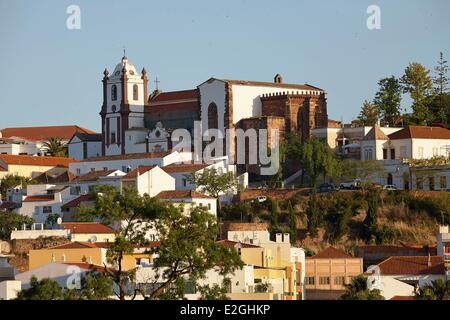 Portugal Algarve Silves panorama montrant cathédrale (Se de Silves) Banque D'Images