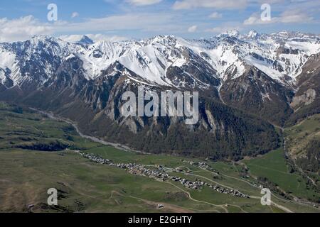 France Hautes Alpes Parc Naturel Régional du Queyras (Parc Naturel Régional du Queyras) saint veran étiqueté Les Plus Beaux Villages de France (Les Plus Beaux Villages de France) ville la plus haute de l'Europe (2042 m) (vue aérienne) Banque D'Images