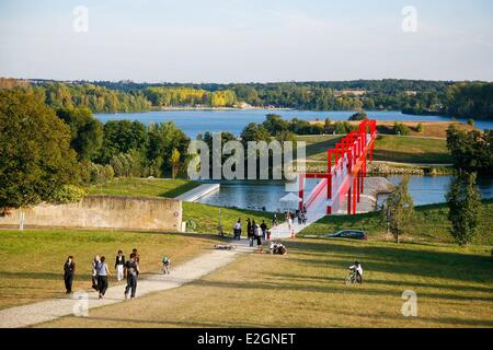 France Val d'Oise Cergy Axe Majeur de travail monumental conçu par l'architecte et sculpteur Dani Karavan Gateway Banque D'Images