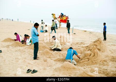 L'état d'Odisha Inde Puri décisions f sculptures de sable sur la plage en puri Beach Festival Banque D'Images