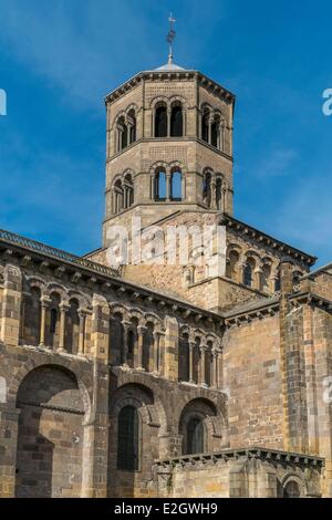 France Puy de Dome Issoire Saint Austremoine avec l'église de style roman Banque D'Images