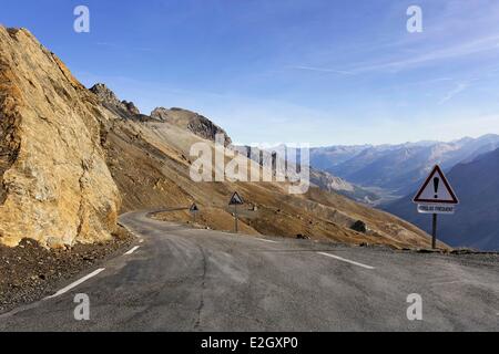 France Hautes Alpes Parc National des Écrins Col du Galibier road pass à 2642 mètres d'altitude entre les départements de Savoie et Hautes-Alpes Banque D'Images
