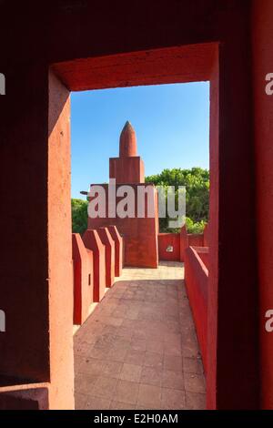 France Var Frejus Cais mosquée Missiri soudanais camp terminé en 1930 inclus dans l'inventaire des monuments historiques du ministère de la défense de la propriété Banque D'Images