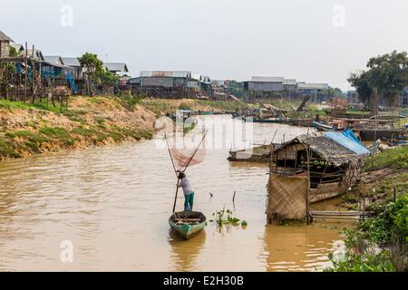 La province de Siem Reap au Cambodge village flottant de Kompong Pluk, sur le lac Tonle Sap Banque D'Images