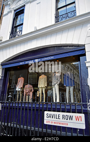 Tailleurs sur mesure sur Bond Street, Mayfair, City of Westminster, London, England, United Kingdom Banque D'Images