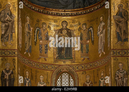 Marie avec l'Enfant Jésus, l'or byzantin mosaïques au sol, Cathédrale de Santa Maria Nuova, Cathédrale de Monreale, Monreale Banque D'Images