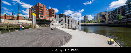 Traditionsschiffhafen harbour, moderne et résidentiel, immeubles de bureaux, Magellan-Terrassen Sandtorhafen Sandtorkai, HafenCity Banque D'Images