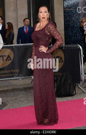 Londres, Angleterre - le 19 juin : Jelena Jankovic assiste à l'ATA Pre-Wimbledon party a Kensington Roof Gardens le 19 juin 2014 à Londres, en Angleterre. (Photo de voir Li) Banque D'Images