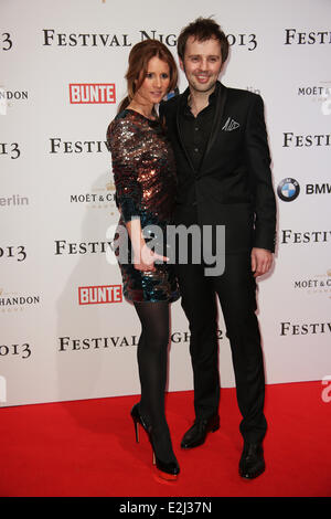 Hoeppner-Schoenfeld Mareile et Arne Schoenfeld au 63e Festival International du Film de Berlin (Berlinale) - Bunte / BWM Festival nuit à Berliner Humboldt Carrée. Behrendtstraße Où : Berlin, Allemagne Quand : 08 févr. 2013 Banque D'Images