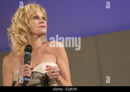 Taormina, Sicile, Italie. 19 Juin, 2014. L'actrice américaine Melanie Griffith assiste à la 60e Taormina Film Fest le 19 juin 2014 à Taormina, Italie. Credit : Manuel Romano/NurPhoto ZUMAPRESS.com/Alamy/Live News Banque D'Images