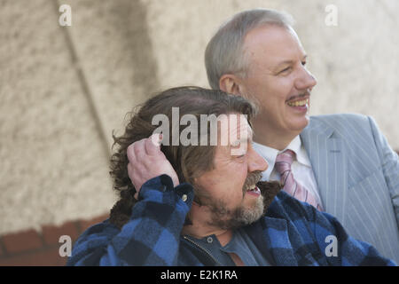 Armin Rohde, Ludger Pistor lors d'un photocall sur le plateau pour l'Allemand TV film Ein Schnitzel für vier. Où : Cologne, Allemagne Quand : 22 Avr 2013 Banque D'Images