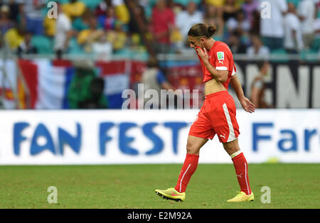 Arena Fonte Nova, Salvador, 20 juin, 2014. Arena Fonte Nova, Salvador. Le Brésil. Coupe du Monde de football, phase de groupe. La Suisse contre la France. La Suisse Ricardo Rodriguez quitte le terrain après la première moitié pendant la Coupe du Monde 2014 groupe e avant-match entre la Suisse et la France à l'Arena Fonte Nova Stadium à Salvador da Bahia, Brésil, le 20 juin 2014. Credit : Action Plus Sport/Alamy Live News Banque D'Images