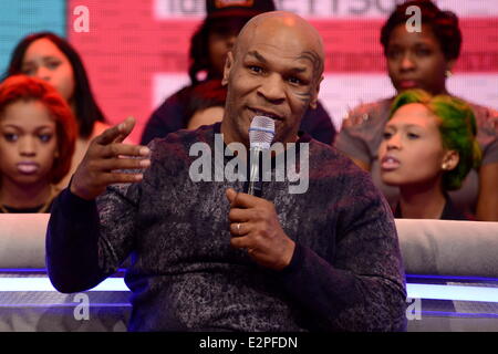 Mike Tyson apparaissant sur le Bet 106 et l'enregistrement du parc dans la ville de New York avec Mike Tyson : où : New York, New York , États-Unis Quand : 29 Jan 2013 Banque D'Images