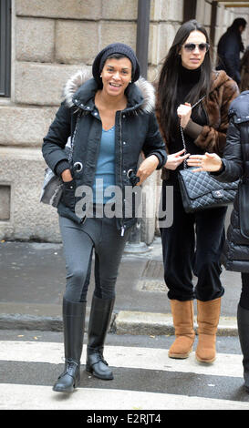 Geogette Eto'o, l'épouse de joueur de football Samuel Eto'o shopping à Milan comprend : Geogette Eto'o Où : Milan, Italie, Italie Quand : 12 Feb 2013 **** Banque D'Images