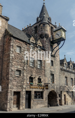 La Tolbooth Tavern on the Royal Mile, Édimbourg Banque D'Images