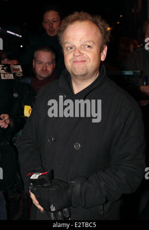 Soirée d'ouverture de 'Macbeth' tenu à la Trafalgar Studios - Arrivées avec : Toby Jones Où : London, Royaume-Uni Quand : 22 Oct 2013 Banque D'Images