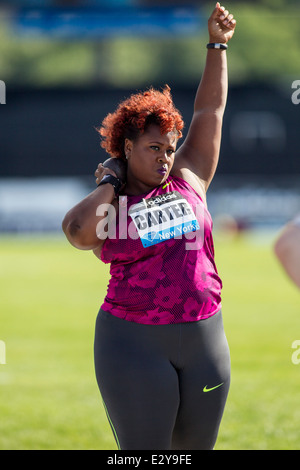 Michelle Carter (USA) qui se font concurrence sur le plan des femmes mises à la Adidas 2014 Grand Prix d'athlétisme. Banque D'Images