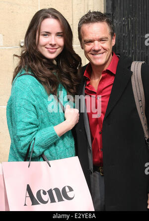 Célébrités à l'ITV studios comprend : Ashleigh Brewer,Stefan Dennis Où : London, Royaume-Uni Quand : 10 Avr 2013 Banque D'Images